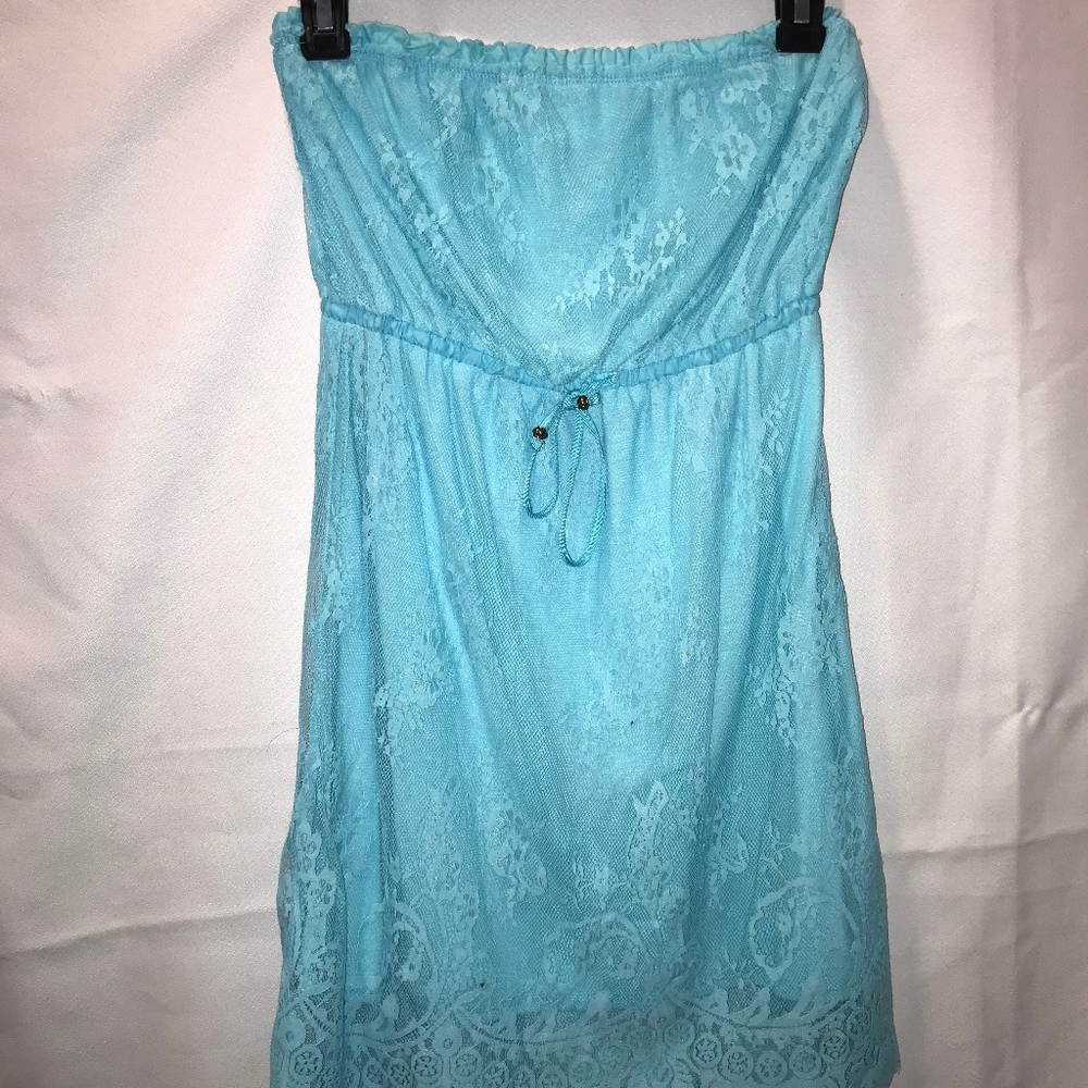 Strapless dress